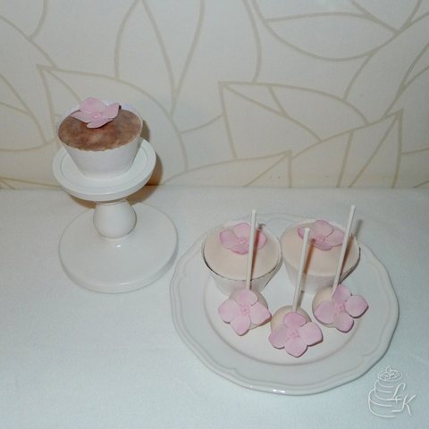 Lízátka s cup cakes