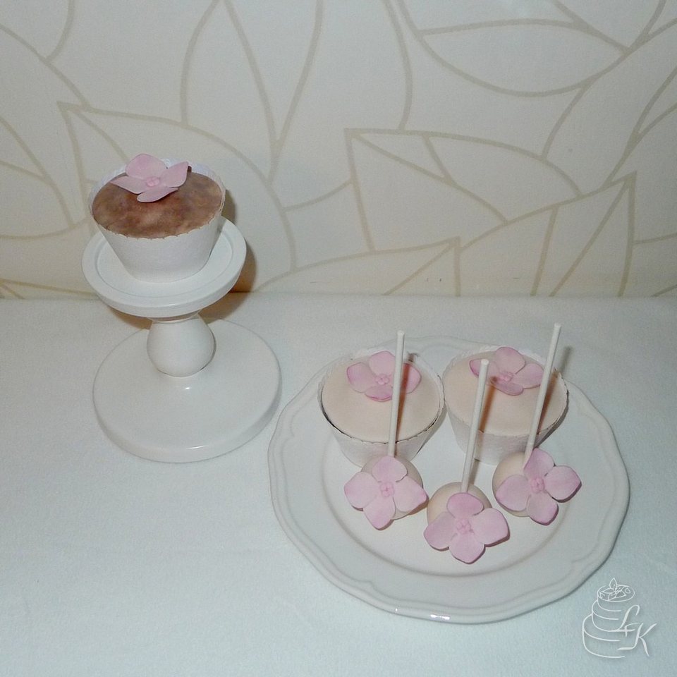 Lízátka s cup cakes