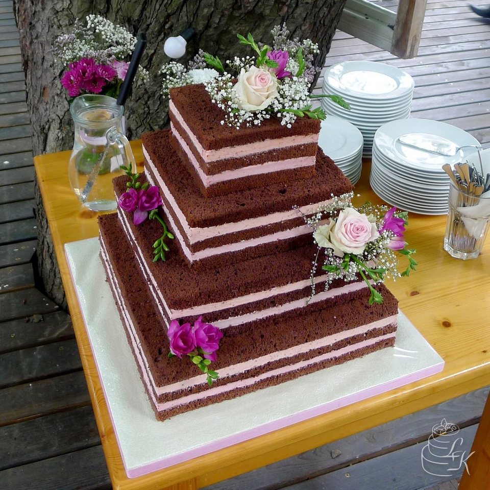 Naked cake - oslava
