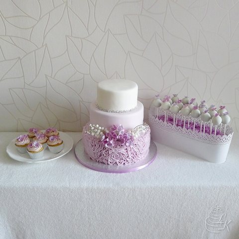 Svatebni lila set