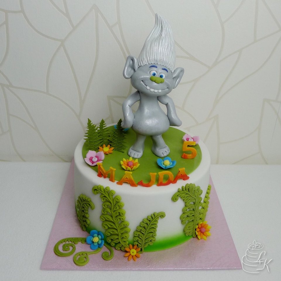 Trolls III.